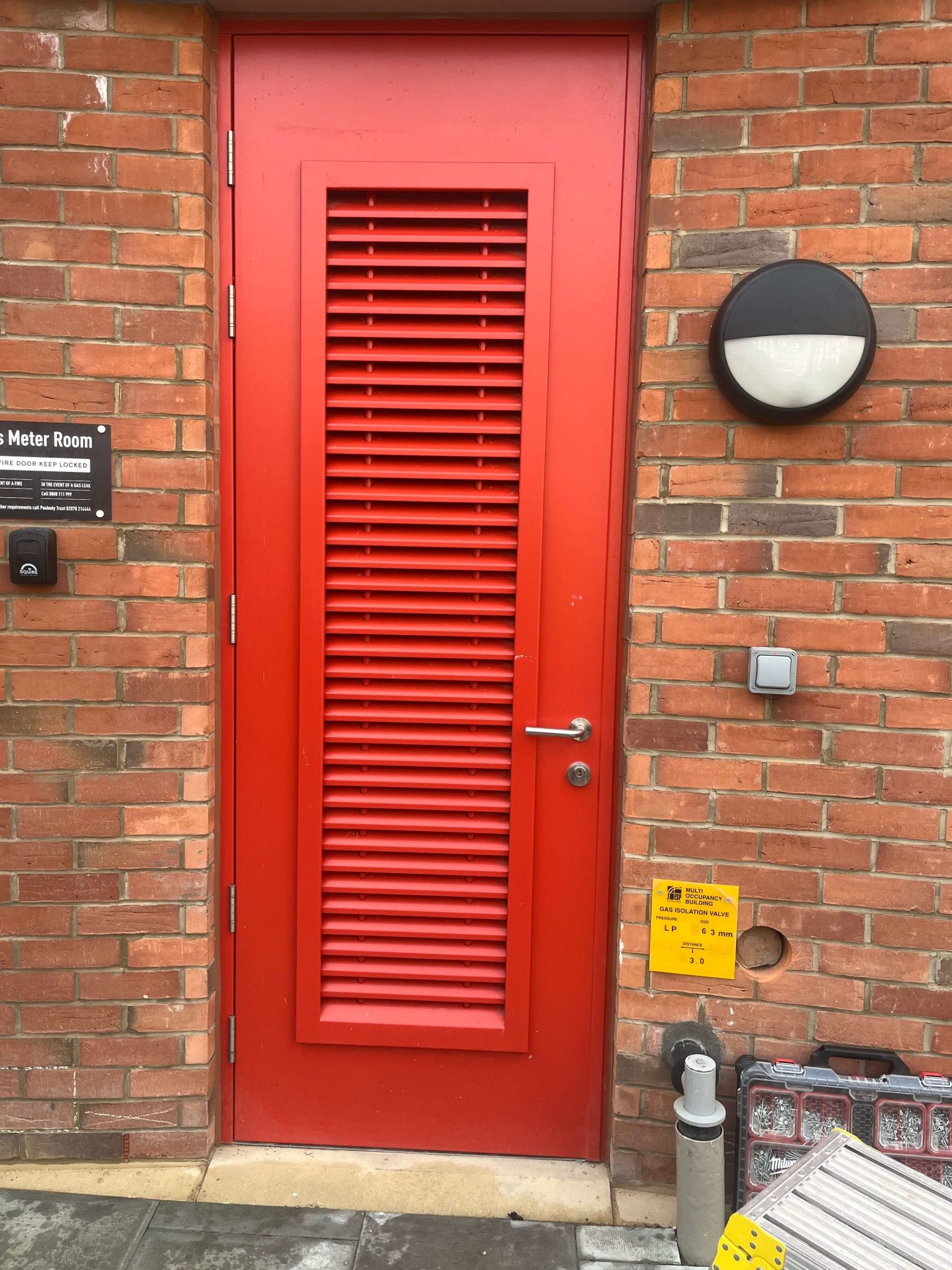 louvred door steel with panel